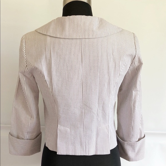 Zara White and Brown Cropped Blazer with Bow Front - Picture 2 of 7
